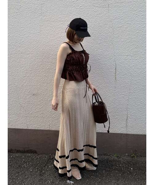 LAGUNAMOON(ラグナムーン)の「ギャザーペプラムキャミソール 【夏服】 【ビスチェ】 【セットアップ対応】(キャミソール・レディース・ブラウン/ピンク/アイボリー・FREE)」の16枚目の写真
