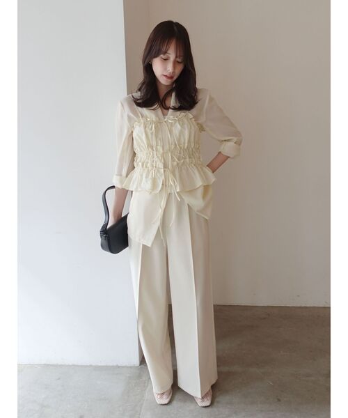 LAGUNAMOON(ラグナムーン)の「ギャザーペプラムキャミソール 【夏服】 【ビスチェ】 【セットアップ対応】(キャミソール・レディース・ブラウン/ピンク/アイボリー・FREE)」の21枚目の写真