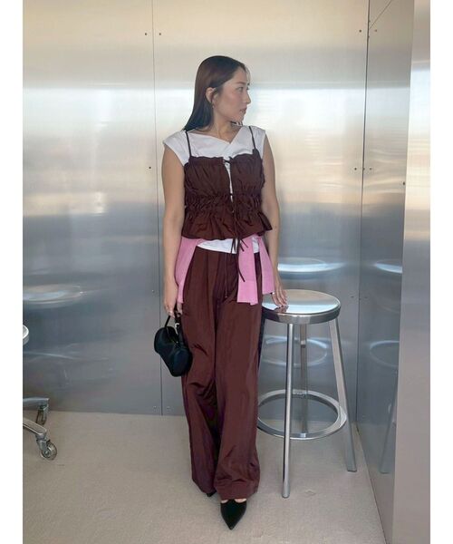 LAGUNAMOON(ラグナムーン)の「ギャザーペプラムキャミソール ビスチェ レイヤードトップス セットアップ(キャミソール・レディース・ブラウン/ピンク/アイボリー・FREE)」の6枚目の写真