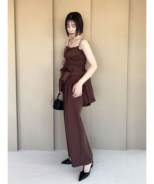 LAGUNAMOON(ラグナムーン)の「ギャザーペプラムキャミソール ビスチェ レイヤードトップス セットアップ(キャミソール・レディース・ブラウン/ピンク/アイボリー・FREE)」の11枚目の写真