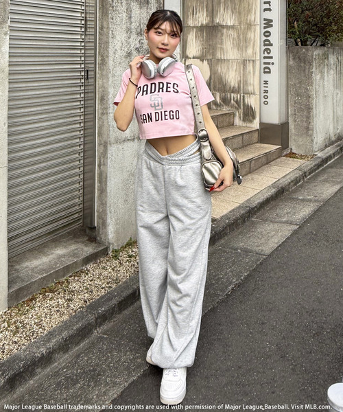 BACK TO THE FIELD(バック トゥー ザ フィールド)の「【MLB】プリントロゴTシャツ(Tシャツ/カットソー・レディース・ホワイト/ピンク/ネイビー・FREE)」の10枚目の写真