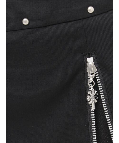 GYDA(ジェイダ)の「sacred edge cross ZIPスカートライクショートパンツ(スカート・レディース・ブラック/その他1・FREE)」の4枚目の写真