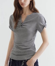 Fano Studios（ファノ ストゥディオズ）の「デザインネック 半袖 トップス FC26S057【Fano Studios】【2026SS】（Tシャツ/カットソー）」