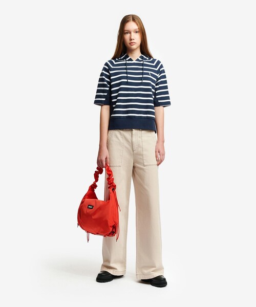 AIGLE(エーグル)の「UVカット フレンチテリースウェットフーディ(パーカー・レディース・ダークネイビー・38/36)」の4枚目の写真