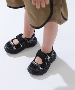 New Balance / 230 Hook and Loop（17～21cm）（サンダル）｜New