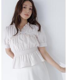 NATURAL BEAUTY BASIC（ナチュラルビューティーベーシック）の「Ｖネックペプラムブラウス（シャツ/ブラウス）」