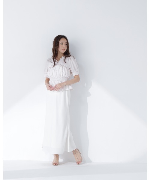 NATURAL BEAUTY BASIC（ナチュラルビューティーベーシック）の「Ｖネックペプラムブラウス（シャツ/ブラウス・レディース・オフホワイト/ライトグリーン/ブラック・ﾌﾘ-）」の6枚目の写真