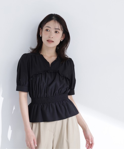 NATURAL BEAUTY BASIC（ナチュラルビューティーベーシック）の「Ｖネックペプラムブラウス（シャツ/ブラウス・レディース・オフホワイト/ライトグリーン/ブラック・ﾌﾘ-）」の13枚目の写真