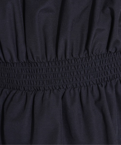 NATURAL BEAUTY BASIC（ナチュラルビューティーベーシック）の「Ｖネックペプラムブラウス（シャツ/ブラウス・レディース・オフホワイト/ライトグリーン/ブラック・ﾌﾘ-）」の15枚目の写真