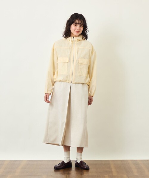 MACKINTOSH PHILOSOPHY（ﾏｯｷﾝﾄｯｼｭ ﾌｨﾛｿﾌｨｰ）の「GREY LABEL シアーフーデッドブルゾン（ブルゾン・レディース・ベージュ/ホワイト・2）」の4枚目の写真