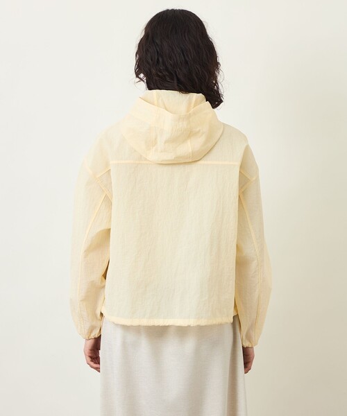 MACKINTOSH PHILOSOPHY（ﾏｯｷﾝﾄｯｼｭ ﾌｨﾛｿﾌｨｰ）の「GREY LABEL シアーフーデッドブルゾン（ブルゾン・レディース・ベージュ/ホワイト・2）」の7枚目の写真