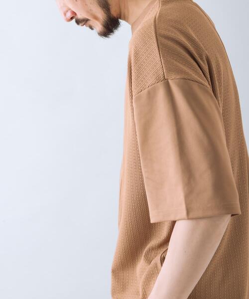 ITEMS URBANRESEARCH(アイテムズ アーバンリサーチ)の「ジャカード×ポンチ切替半袖TOPS(Tシャツ/カットソー・メンズ・ネイビー/ライトブラウン/オフホワイト/ミント・MEDIUM/LARGE)」の11枚目の写真