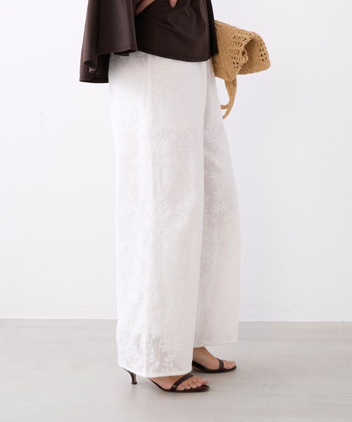 MICA&DEAL(マイカ&ディール)の「インドレースワイドパンツ〈2サイズ展開〉〈セットアップ対応〉(その他パンツ・レディース・ブラック/ホワイト・36/38)」の8枚目の写真
