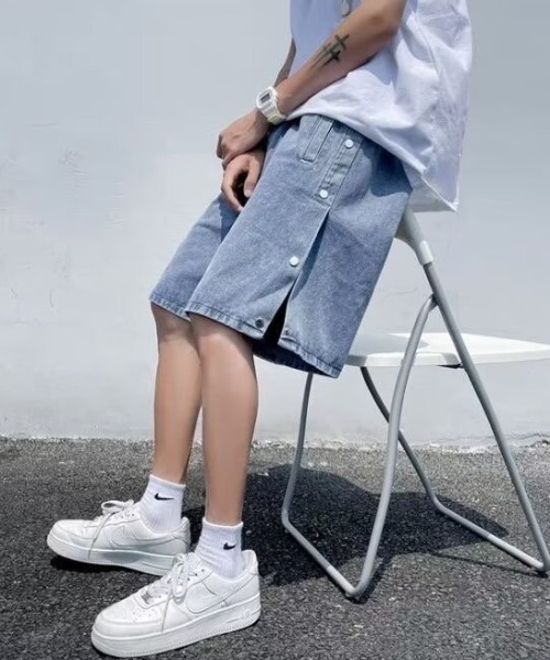 link lot(リンクロット)の「サイドボタンデニムショーツ(その他パンツ・メンズ・ダークグレー/ライトブルー・L/M)」の2枚目の写真