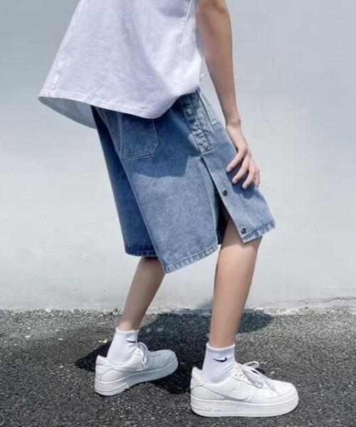 link lot(リンクロット)の「サイドボタンデニムショーツ(その他パンツ・メンズ・ダークグレー/ライトブルー・L/M)」の11枚目の写真