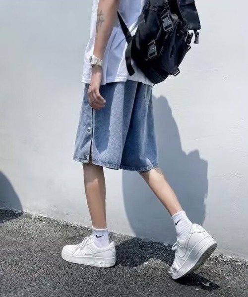 link lot(リンクロット)の「サイドボタンデニムショーツ(その他パンツ・メンズ・ダークグレー/ライトブルー・L/M)」の12枚目の写真