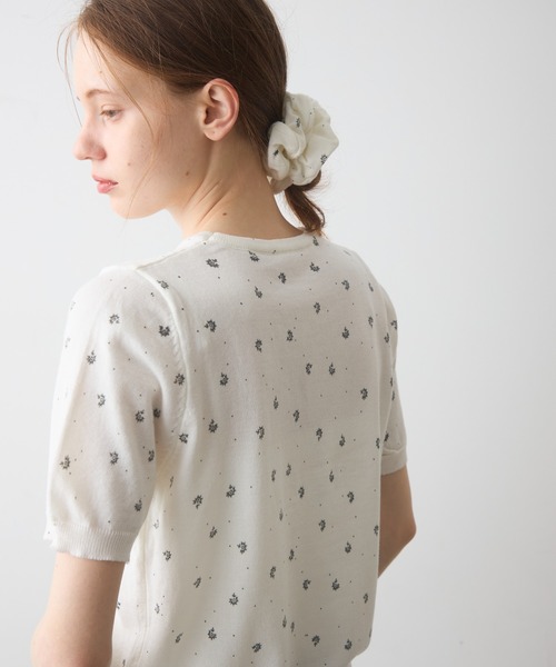 Crisp(クリスプ)の「short sleeve flower knit / ショートスリーブフラワーニット(ニット/セーター・レディース・グレー/ホワイト・FREE)」の2枚目の写真