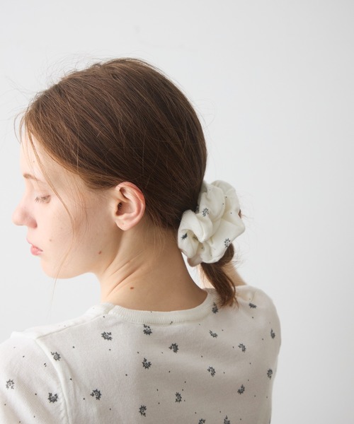 Crisp(クリスプ)の「short sleeve flower knit / ショートスリーブフラワーニット(ニット/セーター・レディース・グレー/ホワイト・FREE)」の3枚目の写真