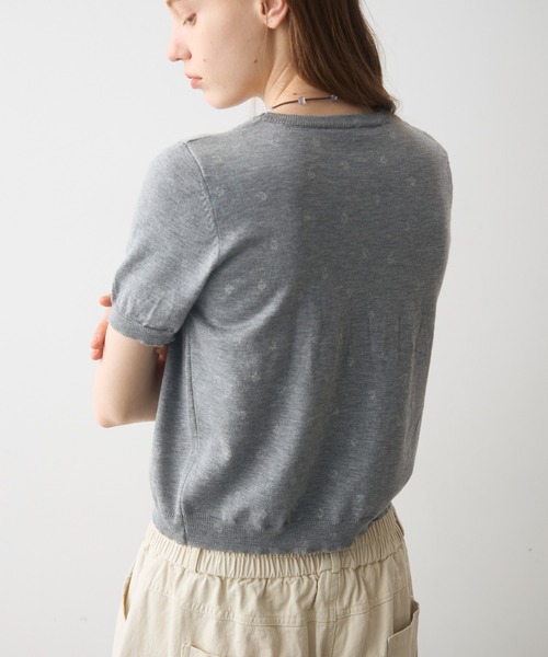 Crisp(クリスプ)の「short sleeve flower knit / ショートスリーブフラワーニット(ニット/セーター・レディース・グレー/ホワイト・FREE)」の11枚目の写真
