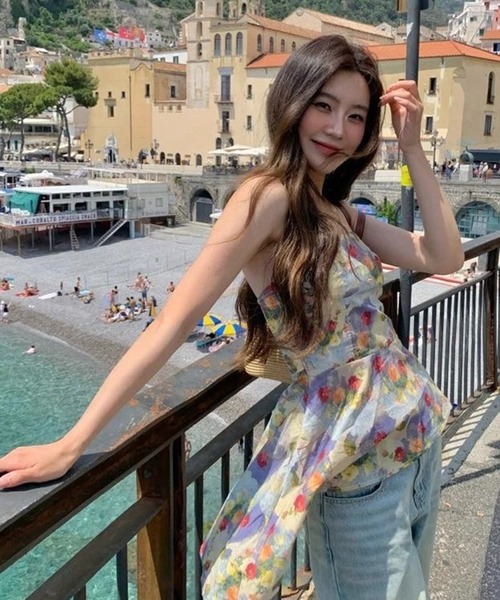 AsheKsha(アシクシャ)の「ストラップレストップス(チューブトップ・レディース・マルチ・M)」の5枚目の写真