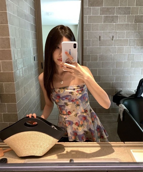 AsheKsha(アシクシャ)の「ストラップレストップス(チューブトップ・レディース・マルチ・M)」の19枚目の写真