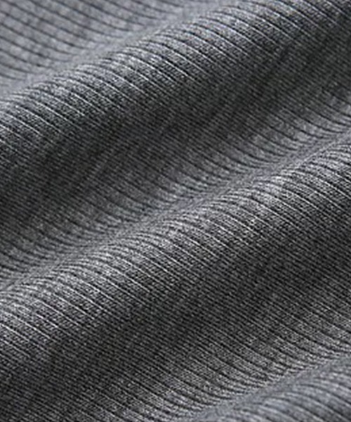 Fano Studios(ファノ ストゥディオズ)の「シンプル モックネック 半袖トップス FX26S340【Fano Studios】【2026SS】(Tシャツ/カットソー・レディース・ブラック/グレー・S/M/L)」の13枚目の写真