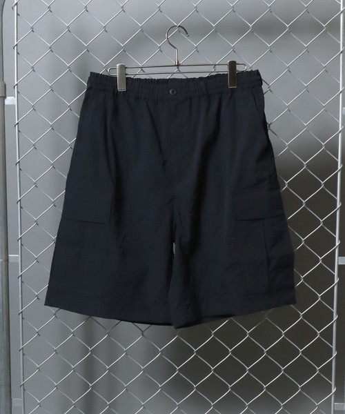 ANPAS（アンパス）の「Solid Cargo Short Pants / テックカーゴショートパンツ ひざ丈 ボトムス メンズ ミリタリーパンツ ショーツ ハーフパンツ（カーゴパンツ・メンズ・カーキ/ブラック/ネイビー・M/XL/L）」の3枚目の写真