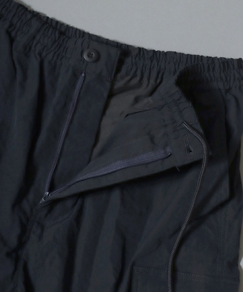 ANPAS（アンパス）の「Solid Cargo Short Pants / テックカーゴショートパンツ ひざ丈 ボトムス メンズ ミリタリーパンツ ショーツ ハーフパンツ（カーゴパンツ・メンズ・カーキ/ブラック/ネイビー・M/XL/L）」の14枚目の写真