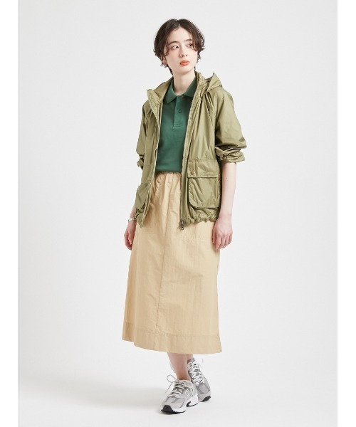 Barbour(バブアー)の「Rowane シャワープルーフ ジャケット(レディース)(ナイロンジャケット・レディース・クリーム/オリーブ・8/10)」の13枚目の写真