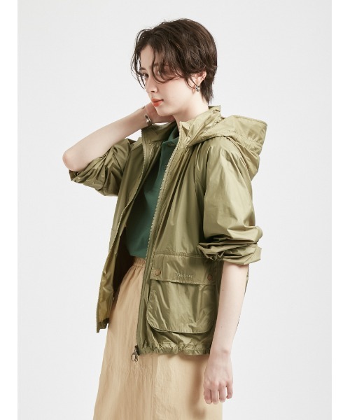 Barbour(バブアー)の「Rowane シャワープルーフ ジャケット(レディース)(ナイロンジャケット・レディース・クリーム/オリーブ・8/10)」の17枚目の写真