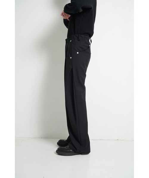 CONZ(コンズ)の「curve leg trousers 2.0/バレルレッグシルエット/バルーンシルエット/NVRFRGT(スラックス・メンズ・ライトブラウン/ブラック/カーキ/ストライプ・1/2/3)」の14枚目の写真
