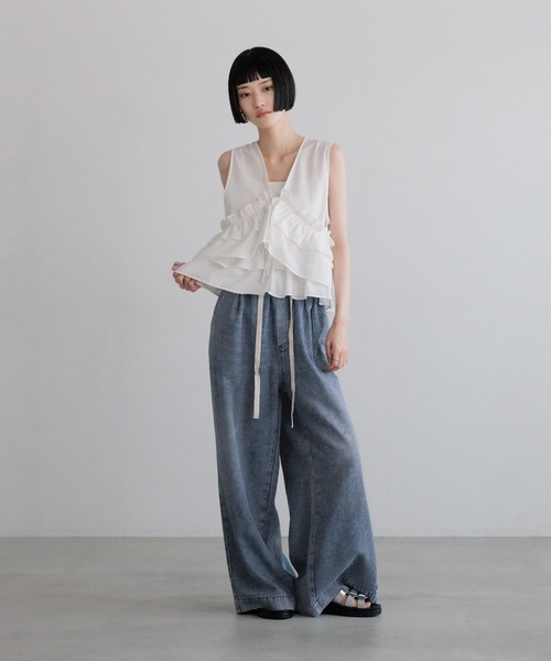 LOWRYS FARM(ローリーズファーム)の「イージーバギーデニム2 701326(デニムパンツ・レディース・ブラウン/ライトブルー/ブラック/アイボリー/ブルー・LARGE/MEDIUM)」の6枚目の写真