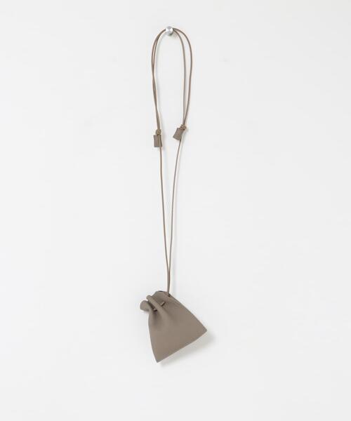 ITTI(イッチ)の「ITTI HERRIE KINCHAKU POUCH(ポーチ・メンズ・ブラック/ベージュ系その他・XX-SMALL)」の4枚目の写真