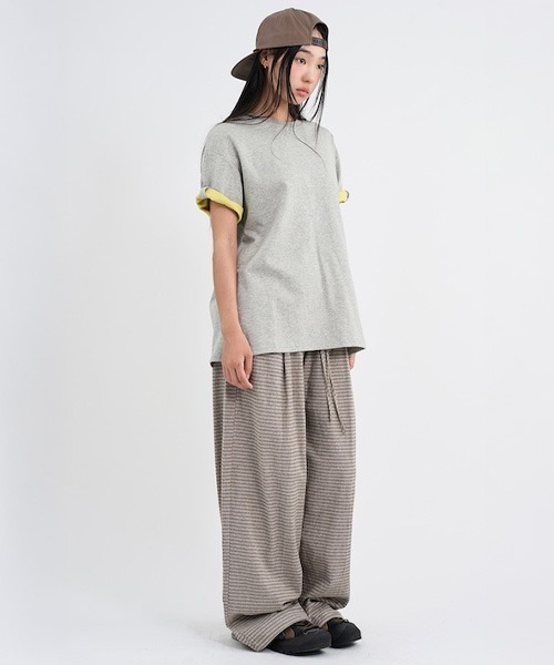 raucohouse(ラウコハウス)の「レイヤードロールアップTシャツ(Tシャツ/カットソー・レディース・グレー・FREE)」の16枚目の写真