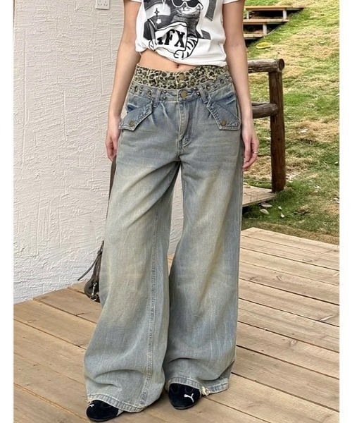 SHEENA(シーナ)の「レオパードダブルウエストヴィンテージライクデニムワイドパンツ(デニムパンツ・レディース・ブルー・S/M/L)」の13枚目の写真
