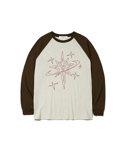 THEMORFHOUSE（ザモーフハウス）の「ラインスタープラネットプリントオーバーサイズロングスリーブ [4カラー]（Tシャツ/カットソー・レディース・ホワイト/ブラウン/ネイビー/ブラック・MEDIUM/LARGE）」の3枚目の写真