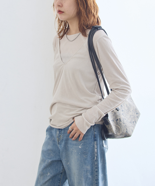 journal standard L'essage(ジャーナルスタンダードレサージュ)の「シアーレイヤーロンT(Tシャツ/カットソー・レディース・グレー/ブラック系その他・FREE)」の5枚目の写真