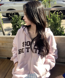 SOMEWHEREBUTTER（サムウェアバター）の「Satin Heart Logo Hoodie Zip-Up - Light Pink（パーカー）」