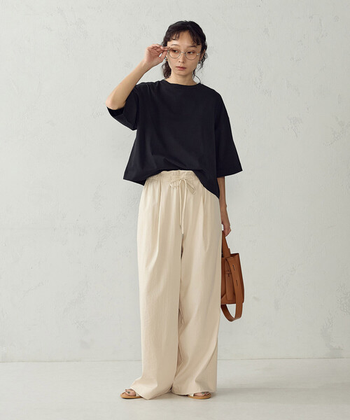 COMME CA ISM(コムサイズム)の「ワイドシルエット イージーパンツ(その他パンツ・レディース・セージグリーン/オフホワイト/マスタード/ネイビー・FREE)」の5枚目の写真
