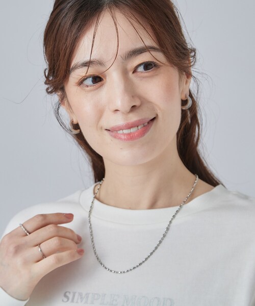SHOO・LA・RUE（シューラルー）の「【ステンレス】マンテル・フックネックレス（ネックレス・レディース・シルバー系/シルバー系1/シルバー系2/シルバー系3・00）」の5枚目の写真