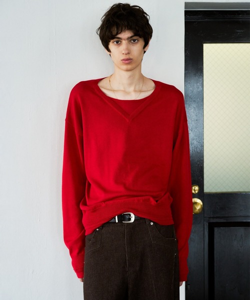 CAMPHOR WOOD(カンファーウッド)の「DOUBLE LAYERED V-NECK SWEATER / ダブルレイヤードVネックセーター(ニット/セーター・メンズ・スミクロ/ブラック/レッド/ブラック系その他・MEDIUM/LARGE)」の16枚目の写真