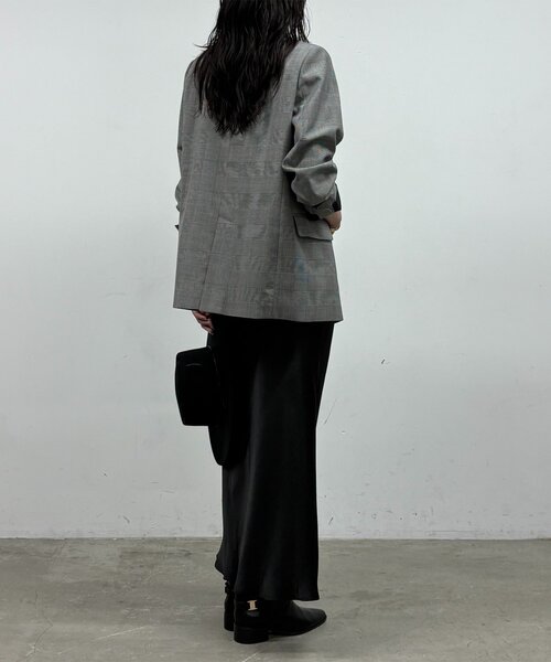 LOUNGEDRESS(ラウンジドレス)の「テーラードジャケット 秋服(テーラードジャケット・レディース・ネイビー/ベージュ/ブラック・FREE)」の13枚目の写真