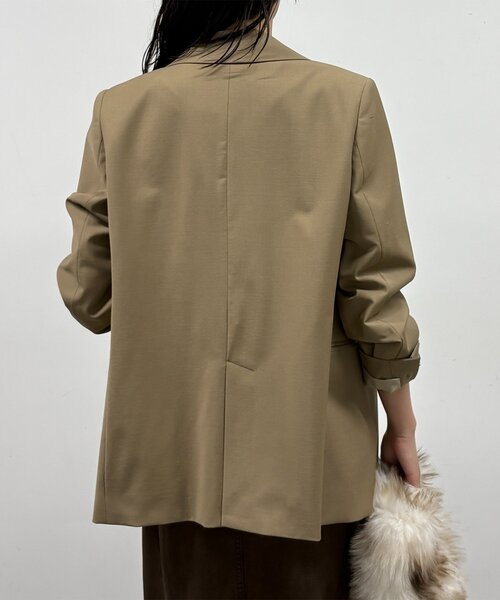 LOUNGEDRESS(ラウンジドレス)の「テーラードジャケット 秋服(テーラードジャケット・レディース・ネイビー/ベージュ/ブラック・FREE)」の18枚目の写真
