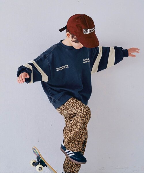 p.premier(ピードットプルミエ)の「ロゴ刺繍袖切替トレーナー(スウェット・キッズ・グレー/イエロー/エンジ/ネイビー・140/80/90/100/110/120/130)」の3枚目の写真