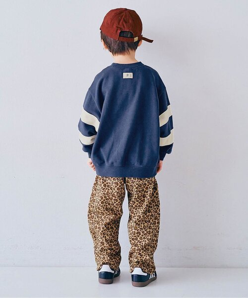 p.premier(ピードットプルミエ)の「ロゴ刺繍袖切替トレーナー(スウェット・キッズ・グレー/イエロー/エンジ/ネイビー・140/80/90/100/110/120/130)」の16枚目の写真