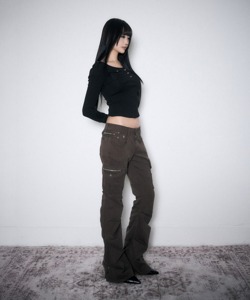 SCHISM INDUCING(スキズムインデューシング)の「POCKET BUTTONED HENLEY TOP BLACK(Tシャツ/カットソー・レディース・その他・FREE)」の11枚目の写真