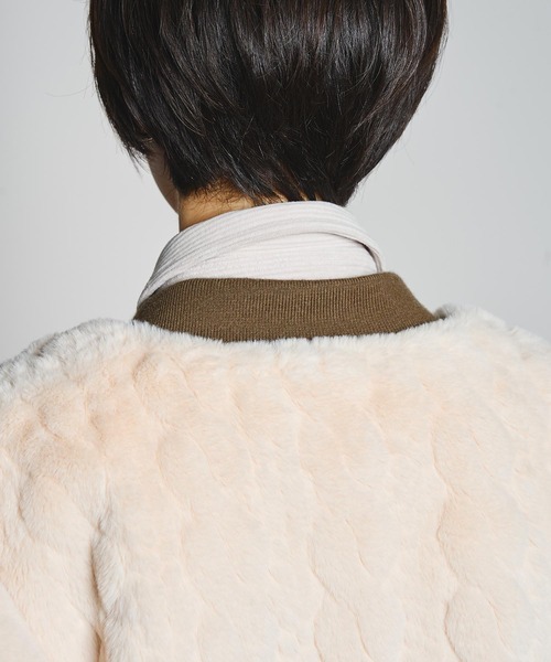 GENE HEAVENS(ジーンヘブンズ)の「(GENE HEAVENS)CABLE EMBOS FAUX FUR MA1 JACKET(MA-1・レディース・ブラック/オリーブ・M/S)」の12枚目の写真