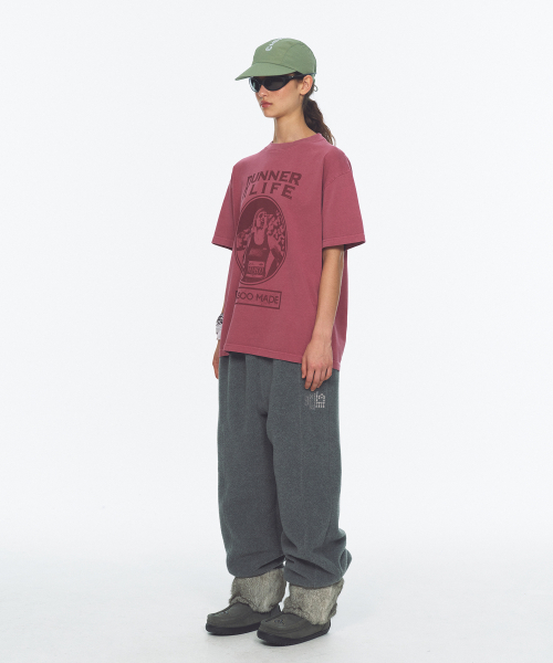 MENASOO(ミナス)の「Waist Point Warm Fleece Jogger Pants_Charcoal(スウェットパンツ・レディース・チャコール・1/2)」の4枚目の写真