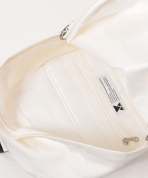 MAKAVELIC（マキャベリック）の「【RES】【MAKAVELIC】【STANDARD DAYPACK】（バックパック/リュック・メンズ・ホワイト・FREE）」の3枚目の写真
