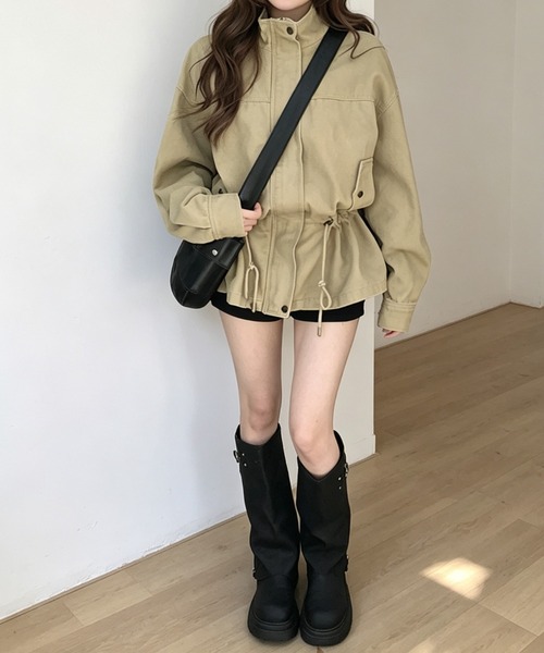 FAVORITO(ファヴォリート)の「ウエストマークスタンドカラージャケット(その他アウター・レディース・ブラック/カーキ・F)」の16枚目の写真